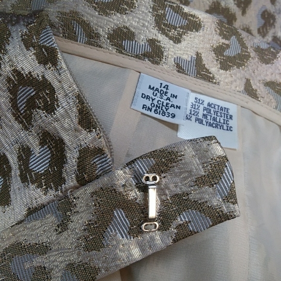 Rickie Freeman Teri Jon Nites Saks Fifth Ave. Metallic Golden Skirt suite - Picture 9 of 9